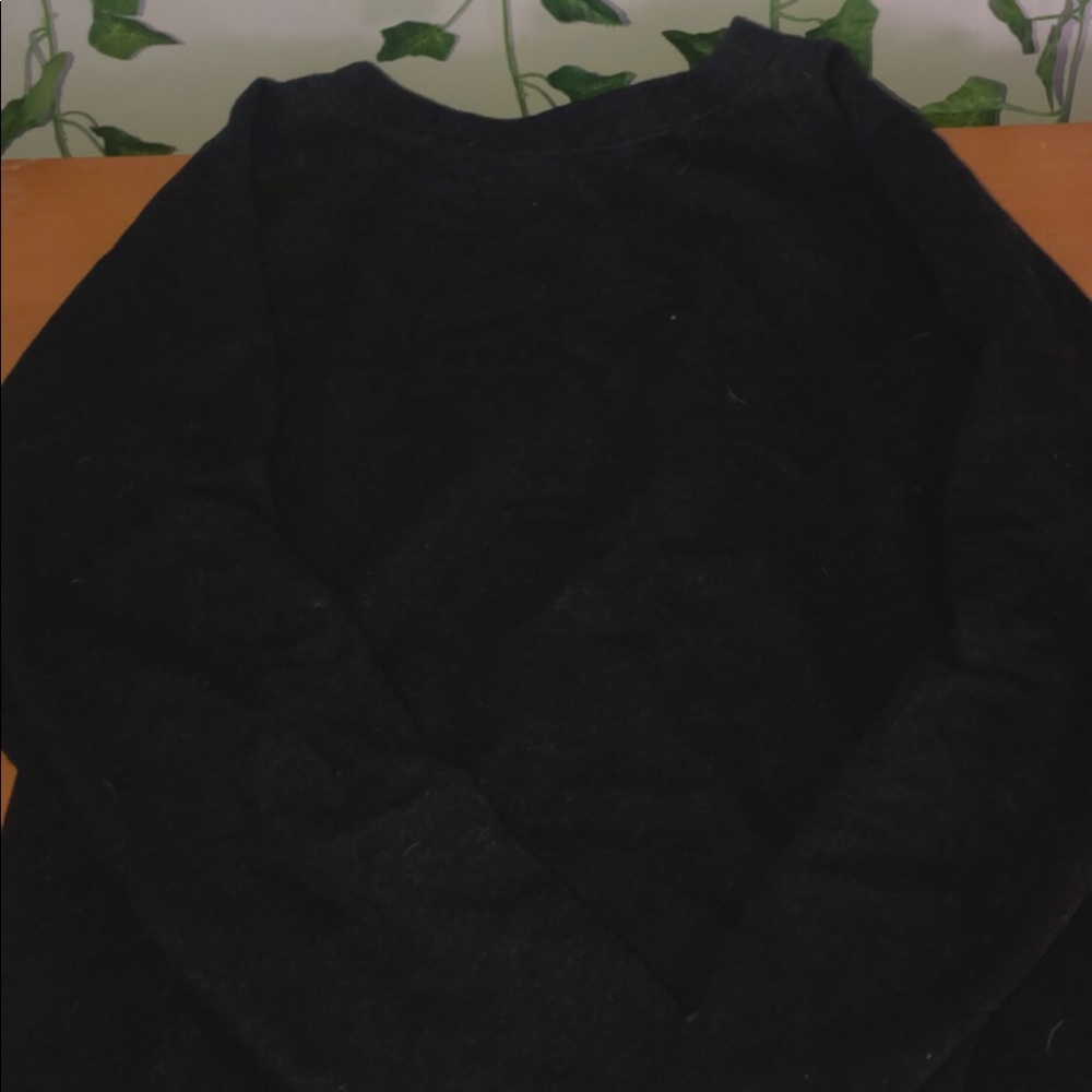 Black recycled crew neck